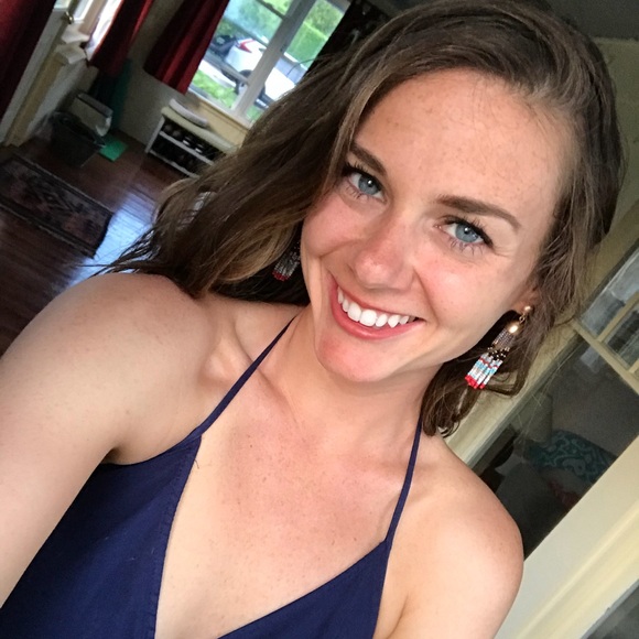 Meet your Posher, Meghan - Picture 1 of 1